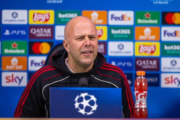 Football - UEFA Champions League - League Phase - MD6 - Internazionale Milano v Liverpool FC - MD-1 MILAN, ITALY - Monday, December 8, 2025: Liverpool s head coach Arne Slot during a press conference, PK, Pressekonferenz at the Stadio San Siro ahead of the UEFA Champions League match between Internazionale Milano and Liverpool FC. (Photo by David Rawcliffe Propaganda) MILAN Stadio San Siro LOMBARDY ITALY  Copyright: xDavidxRawcliffex P2025-12-08-Inter_Liverpool_MD-1_Press_Conf-9