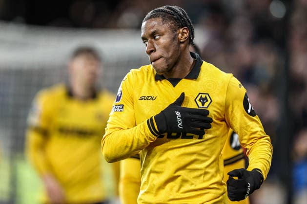 Premier League Wolverhampton Wanderers v Manchester United, ManU Jean-Ricner Bellegarde of Wolverhampton Wanderers celebrates his goal to make it 1-1 during the Premier League match Wolverhampton Wanderers vs Manchester United at Molineux, Wolverhampton, United Kingdom, 8th December 2025 (Photo by Alfie Cosgrove News Images) Wolverhampton Molineux West Midlands United Kingdom Copyright: xAlfiexCosgrove NewsxImagesx