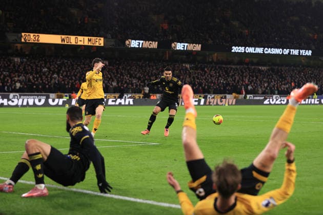 Football - Premier League - Wolverhampton Wanderers v Manchester United, ManU 8th December 2025 - Premier League - Wolverhampton Wanderers v Manchester United - Casemiro of Manchester United - Photo: Simon Stacpoole Offside. Wolverhampton UK Copyright: xSimonxStacpoolexOffside