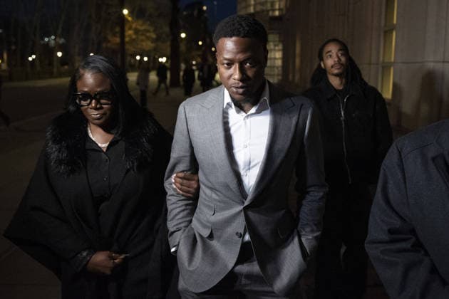 NBA, Basketball Herren, USA Gambling Bust suspect Terry Rozier leaves Brooklyn Federal Court NBA Gambling Bust suspect Terry Rozier leaves Brooklyn Federal Court NEW YORK, UNITED STATES - DECEMBER 8: Miami Heats Terry Rozier leaves Brooklyn federal court after a hearing during his visit to the borough on Monday at the Brooklyn Federal Courthouse in New York, United States, on December 8, 2025. Mostafa Bassim Anadolu New York United States. Editorial use only. Please get in touch for any other usage.  Copyright: x2025xAnadoluxMostafaxBassimx New York United States. Editorial use only. Please get in touch for any other usage.  Copyright: xIMAGO AnadoluxAgencyxIMAGO MostafaxBassimx