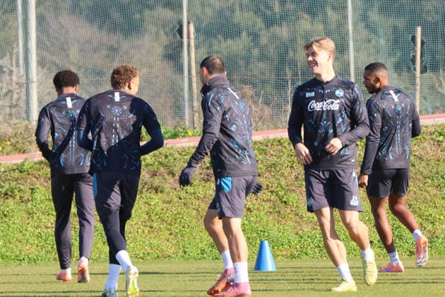 December 9, 2025, Naples, Italy: Napoli s team attends a training session, in Castel Volturno, south Italy ,9 december . Napoli will face Benfica in their UEFA Champions League match on 10 december 2025 .ANSA CIRO FUSCO. UEFA Champions League Benfica Vs Napoli  - ZUMAa110 20251209_zaf_a110_013 Copyright: xCiroxFuscox