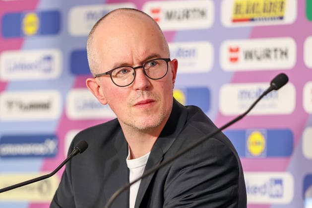 09.12.2025, Handball WM Frauen, Viertelfinale, Deutschland - Brasilien, 27th IHF Women s Handball World Championship, WM, Weltmeisterschaft Westfalenhalle Dortmund: Tim Oliver Kalle bei der Pressekonferenz vor dem Spiel Nordrhein-Westfalen Deutschland