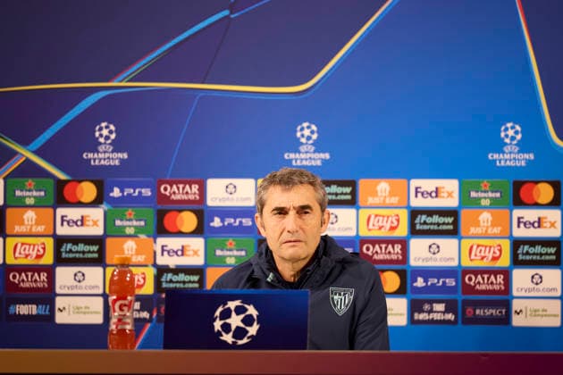 Athletic Club v Paris Saint-Germain FC - UEFA Champions League 2025-26 League Phase MD6 Ernesto Valverde head coach of Athletic Club looks on during the press conference, PK, Pressekonferenz prior to the UEFA Champions League 2025-26 League Phase MD6 match between Athletic Club and Paris Saint-Germain FC at San Mames on December 9, 2025, in Bilbao, Spain. Bilbao San Mames Basque Coountry Spain RL_ATHvPSG_CL_000018 Copyright: xRicardoxLarreinax