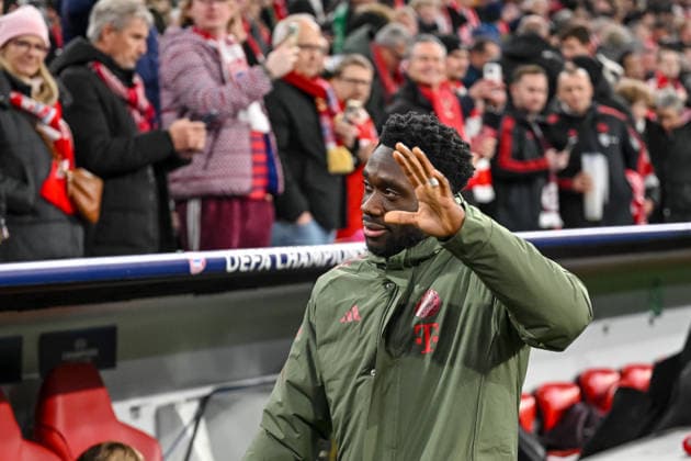 Alphonso Davies (FC Bayern München) gestures during the UEFA Champions League 2025 26 League Phase MD6 match between FC Bayern München and Sporting Clube de Portugal at Football Arena Munich on December 9, 2025 in Munich, Germany. (Photo by xxx DeFodi Images)