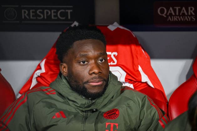 Alphonso Davies (FC Bayern München) sits on the bench during the UEFA Champions League 2025 26 League Phase MD6 match between FC Bayern München and Sporting Clube de Portugal at Football Arena Munich on December 9, 2025 in Munich, Germany. (Photo by xxx DeFodi Images)