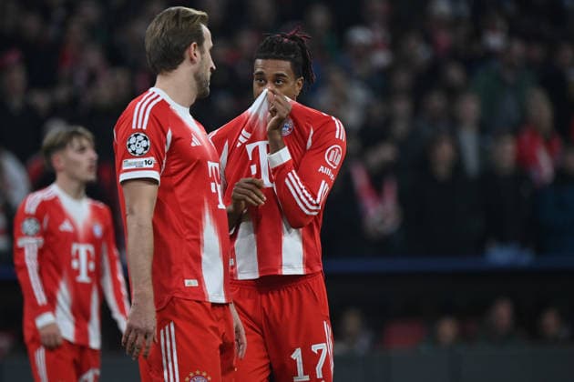 09.12.2025, xjrdrx, Fussball UEFA Champions League, FC Bayern Muenchen - Sporting Lissabon v.l. Harry Kane (FC Bayern Muenchen) Michael Olise (FC Bayern Muenchen) (DFL DFB REGULATIONS PROHIBIT ANY USE OF PHOTOGRAPHS as IMAGE SEQUENCES and or QUASI-VIDEO) Muenchen