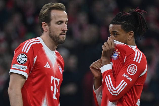 09.12.2025, xjrdrx, Fussball UEFA Champions League, FC Bayern Muenchen - Sporting Lissabon v.l. Harry Kane (FC Bayern Muenchen) Michael Olise (FC Bayern Muenchen) (DFL DFB REGULATIONS PROHIBIT ANY USE OF PHOTOGRAPHS as IMAGE SEQUENCES and or QUASI-VIDEO) Muenchen