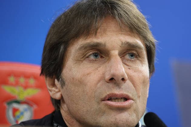 Benfica - Napoli conferenza pre partita Antonio Conte Head Coach of SSC Napoli During the pre-match press conference, PK, Pressekonferenz on December 09, 2025, between FC Benfica and SCC Napoli in the Champions League at the Da Luz Stadium in Lisbon. In the photo: Lisbona STADIO DA LUZ LISBONA PORTOGALLO Copyright: xFABIOxSASSOxFabioxSassox 2L8A5408