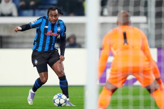 Atalanta s Ademola Lookman during the Uefa Champions League soccer match between Atalanta and Chelsea at the New Balance Arena in Bergamo , north Italy - Wednesday , December 9 , 2025. - Soccer .  Copyright: xSpada LaPressex