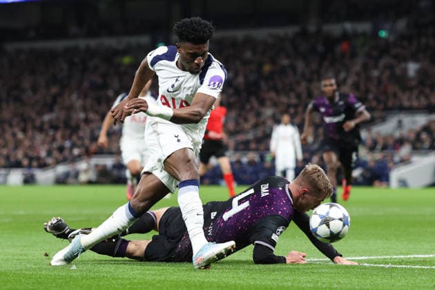 Tpttenham v Slavia Praha 9th December 2025, London - Champions League Football - Tottenham Hotspur v SK Slavia Praha - Mohammed Kudus of Tottenham Hotspur and David Zima of Slavia Praha - Photo: Charlotte Wilson Offside. London UK Copyright: xCharlottexWilsonx xOffsidexOffside