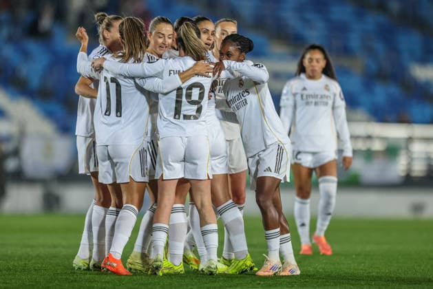 ESP, Madrid, Real Madrid vs VfL Wolfsburg, Women s Champions League, Fussball, UEFA, Spielzeit 2025 2026, Alfredo di Stefano, 5. Spieltag im Bild: Maria Mà ndez (Real Madrid 14), Tor, Freude, Jubel und Emotion (Gol, alegria, jubilo y emocion) Tor zum 1:0 gegen Wolfsburg DFB DFL REGULATIONS PROHIBIT ANY USE OF PHOTOGRAPHS AS IMAGE SEQUENCES AND OR QUASI-VIDEO, 09.12.2025 Copyright: HMBxMedia HendrikxHamelau