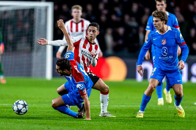 Atletico de Madrid midfielder Koke, PSV Eindhoven defender Mauro Junior, Atletico de Madrid midfielder Pablo Barrios, during the match PSV Eindhoven vs Atletico de Madrid at the Philips stadium for the Champions League - League phase - Matchday 6 season 2025-2026 in EINDHOVEN, Netherlands on 9 December 2025, (photo by Stefan Koops EYE4images DeFodi Images)