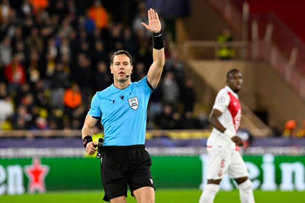 FOOTBALL : AS Monaco VS Galatasaray SK - UEFA Champions League - 09 12 2025 Referee Danny Makkelie during the UEFA Champions League match between AS Monaco and Galatasaray SK on December 9, 2025 at the Louis II Stadium in Monaco. MonacoMonaco  Copyright: xWilliamxCannarellax