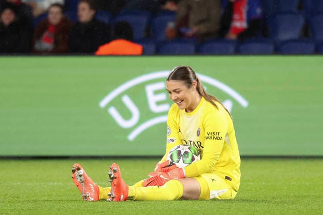 FOOTBALL FEMININ : Paris Saint Germain Vs Leuven - Ligue des Champions - 09 12 2025 Mary Earps (Paris Saint Germain) ParisFrance  Copyright: xMichaelxBaucherx