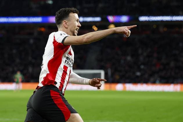 EINDHOVEN , 09-12-2025 , Philips Stadium , season 2025 2026 , Champions League football, League phase , Matchday 6 , match between PSV and Atletico Madrid , picture shows PSV player Ivan Perisic celebrates 2-3 PSV - Atletico Madrid  x200085531x Copyright: