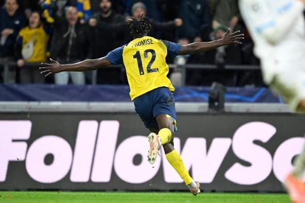 Royale Union Saint-Gilloise v Marseille - UEFA Champions League BRUSSELS, BELGIUM - DECEMBER 09 : David Promise Oluwatobi forward of Union Saint-Gilloise scores a goal (cancelled) during the UEFA Champions League 2025 26 League Phase MD6 match between Royale Union Saint-Gilloise and Marseille on December 9, 2025 in Brussels, Belgium, 09 12 2025 Brussels Belgium  Copyright: xNicoxVereeckenx