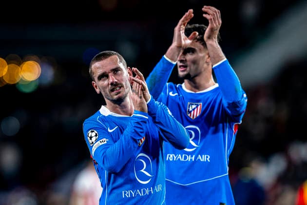 Fußball, CL, PSV Eindhoven - Atletico Madrid Atletico de Madrid forwarder Antoine Griezmann, during the match PSV Eindhoven vs Atletico de Madrid at the Philips stadium for the Champions League - League phase - Matchday 6 season 2025-2026 in EINDHOVEN, Netherlands on 9 December 2025, (photo by Stefan Koops EYE4images DeFodi Images)
