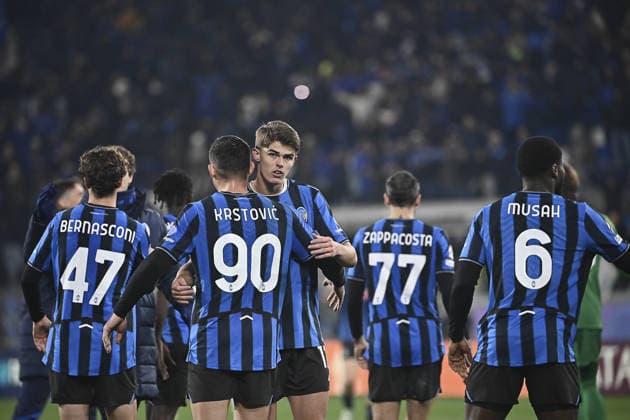 Atalanta v Chelsea - UEFA Champions League BERGAMO, ITALY, DECEMBER 09: Atalanta players celebrate at the end of the League phase UEFA Champions League football match between Atalanta and Chelsea at the Stadio di Bergamo, Italy, on December 09, 2025. Atalanta defeated Chelsea 2-1. Isabella Bonotto Anadolu Bergamo Italy. Editorial use only. Please get in touch for any other usage.  Copyright: x2025xAnadoluxIsabellaxBonottox