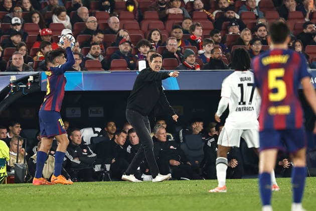 Dino Topmoller (Frankfurt), DECEMBER 9, 2025 - Football Soccer : UEFA Champions League League phase match day 6 between FC Barcelona, Barca - Eintracht Frankfurt at the Camp Nou in Barcelona, Spain. Noxthirdxpartyxsales  aflo_313109997