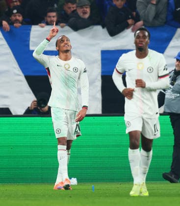 (251210) -- BERGAMO, Dec. 10, 2025 () -- Chelsea s Joao Pedro (L) celebrates his goal during the UEFA Champions League match between Atalanta and Chelsea in Bergamo, Italy, Dec. 9, 2025. () (SP)ITALY-BERGAMO-FOOTBALL-UEFA CHAMPIONS LEAGUE-ATALANTA VS CHELSEA Xinhua 