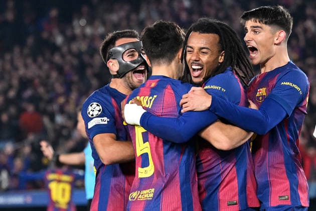 Barcelona, Camp Nou, 09.12.25, ESP, Herren, UEFA Champions Leaugue, Saison 2025-2026, FC Barcelona, Barca - Eintracht Frankfurt Bild: Jules KOUNDE (Barcelona) jubelt nach seinem Tor zum 2:1 UEFA regulations prohibit any use of photographs as image sequences and or quasi-video. Katalonien Spanien