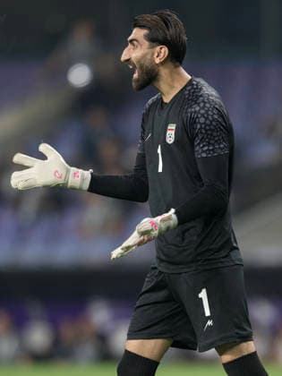 Goalkeeper ALI REZA SAFARBEIRANVAND of Iran reacts in the soccer final against Uzbekistan at the Al Ain International Cup in Al Ain, the United Arab Emirates, November 18, 2025. Uzbekistan claimed the title after defeating Iran 4 3 on penalties. Al Ain United Arab Emirates  Copyright: xMARTINxDOKOUPILx MZ1_5717h