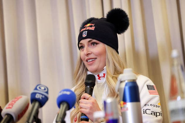 ALPINE SKIING - FIS WC St. Moritz SANKT MORITZ,SWITZERLAND,10.DEC.25 - ALPINE SKIING - FIS World Cup, downhill, training, ladies, press conference, PK, Pressekonferenz Lindsey Vonn. Image shows Lindsey Vonn (USA).  GEPAxpictures xMathiasxMandl