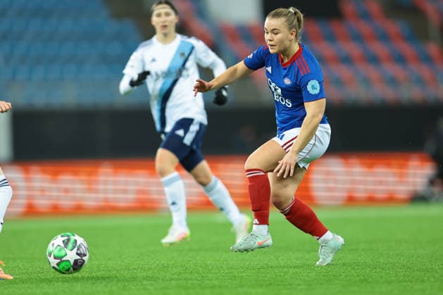 Football, Women s Champions League 2025 2026 Valerenga Paris FC Oslo 20251210 Valerenga s Olaug Tvedten during the Women s Champions League football match between Valerenga and Paris FC at Intility Arena Photo Thomas Andersen NTB Oslo Norway EDITORIAL USE ONLY RESTRICTED USE FOR BETTING COMPANIES  Copyright: xThomasxAndersenx xNTBx