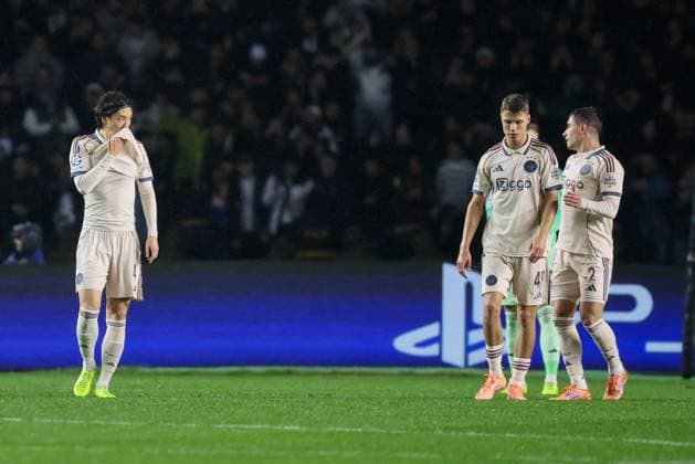 BAKU , 10-12-2025 , Tofiq Bahramov Stadion , Season 2025 2026 , UEFA Champions League football , match between FK Qarabag and Ajax Amsterdam , picture shows dejection after the 1-0 by Ajax player Ko Itakura and Ajax player Sean Steur Qarabag - Ajax  x200102888x Copyright: