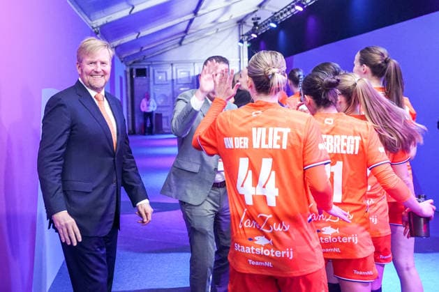 2025-12-10 Netherlands v Hungary - IHF World Women s Handball Championship ROTTERDAM, NETHERLANDS - DECEMBER 10: Dutch King Willem-Alexander during the IHF World Women s Handball Championship match between Netherlands and Hungary at Ahoy on December 10, 2025 in Rotterdam, Netherlands. Rotterdam Ahoy Netherlands Content not available for redistribution in The Netherlands directly or indirectly through any third parties. Copyright: xHenkxSeppenx