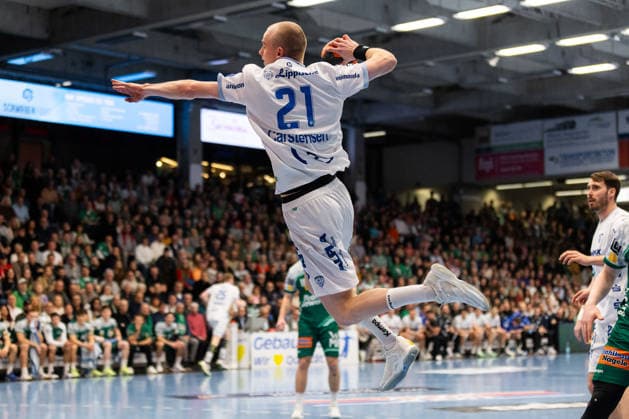 Leve CARSTENSEN (TBV Lemgo Lippe, 21) GER, FRISCH AUF! Goeppingen vs. TBV Lemgo, Handball, Bundesliga, 16. Spieltag, Spielzeit 2025 2026, 10.12.2025, GER, FRISCH AUF! Goeppingen vs. TBV Lemgo, Handball, Bundesliga, 16. Spieltag, Spielzeit 2025 2026, 10.12.2025, Goeppingen Copyright: xEibnerxPressefoto OliverxSchmidtx EP_OST