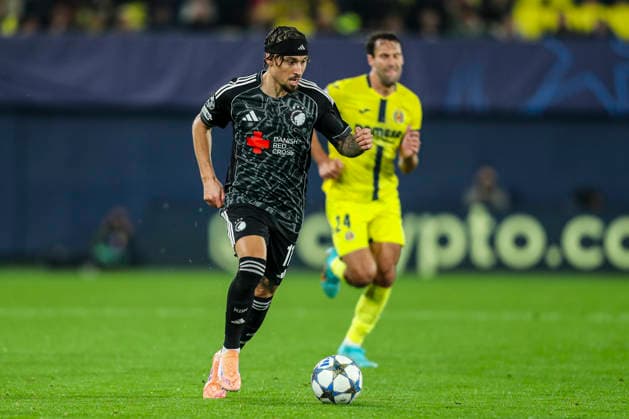 December 10, 2025, Villarreal, Castellon, SPAIN: Jordan Larsson of FC Copenhague in action during the UEFA Europa League, football match played between Villarreal CF and FC Copenhanaguen at the Ceramica Stadium on December 10, 2025, in Valencia, Spain. Villarreal SPAIN - ZUMAa181 20251210_zaa_a181_047 Copyright: xIvanxTerronx