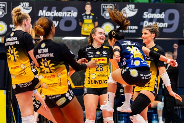 10.12.2025, GER, Volleyball, Frauen, Saison 25 26, ZOI DVV-Pokal, Halbfinale, VfB 91 Suhl Lotto Thueringen - Dresdner SC Monika Brancuska (VfB Suhl Lotto Thueringen) 98527 Suhl Sporthalle Wolfsgrube Thüringen Deutschland