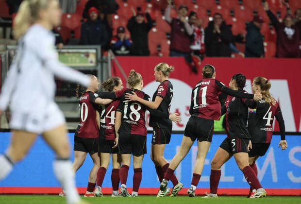 Lein Nastassja Torjubel 3-1 . 1.FC Nürnberg-Eintracht Frankfurt , Google Pixel Frauen-Bundesliga , Fußball , in den Max Morlock Stadion, in Nürnberg , Bayern, Deutschland. Dezember 10, 2025 . Photo by: Davide Elias IPA Photo Pressefoto DENL Copyright: xDavidexEliasx