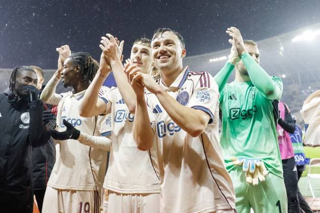 BAKU , 10-12-2025 , Tofiq Bahramov Stadion , Season 2025 2026 , UEFA Champions League football , match between FK Qarabag and Ajax Amsterdam , picture shows celebration after the match by Ajax player Don-Angelo Konadu , Ajax player Youri Baas and Ajax player Youri Regeer Qarabag - Ajax  x200104799x Copyright:
