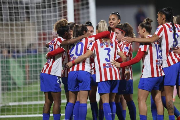 ESP, Madrid, Atletico Madrid vs FC Bayern München, Women s Champions League, Fussball, UEFA, Spielzeit 2025 2026, Centro Deportivo Wanda Alcala de Henares, 5. Spieltag im Bild: Vilde Boe Risa (Atlà tico Madrid 6), Tor, Freude, Jubel und Emotion (Gol, alegria, jubilo y emocion), 1:0 DFB DFL REGULATIONS PROHIBIT ANY USE OF PHOTOGRAPHS AS IMAGE SEQUENCES AND OR QUASI-VIDEO, 10.12.2025 Copyright: HMBxMedia HendrikxHamelau