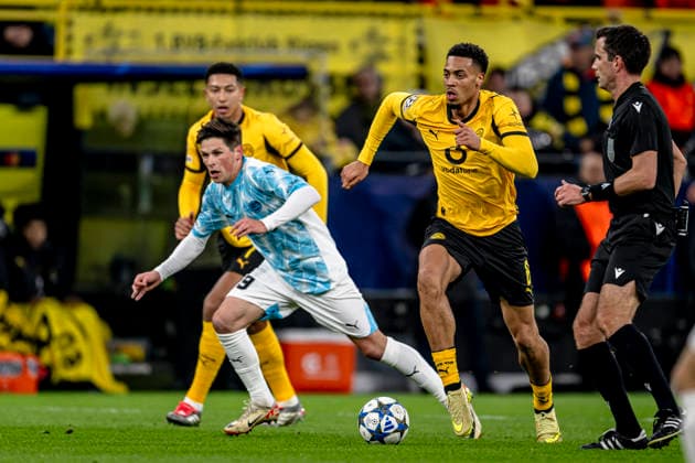 Bodo Glimt forwarder Kasper Hogh, Borussia Dortmund midfielder Felix Nmecha, during the match Borussia Dortmund vs FK Bodo Glimt at the BVB Stadion Dortmund for the Champions League - League phase - Matchday 6 season 2025-2026 in DORTMUND, Germany on 10 December 2025, (photo by Stefan Koops EYE4images DeFodi Images)