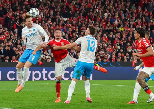 Benfica - Napoli Scott McTominay of SSC Napoli During the pre-match press conference, PK, Pressekonferenz on December 10, 2025, between FC Benfica and SCC Napoli in the Champions League at the Da Luz Stadium in Lisbon. In the photo: Lisbona STADIO DA LUZ LISBONA PORTOGALLO Copyright: xFABIOxSASSOxFabioxSassox Benfica Napoli2025_12_10Fabio Sasso1493