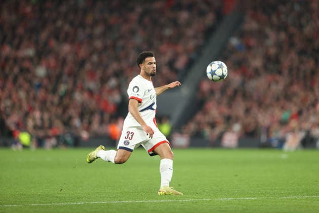 Athletic Club v Paris Saint-Germain - UEFA Champions League 2025 26 League Phase MD1 Athletic Club v Paris Saint-Germain PSG - UEFA Champions Warren Zaire-Emery (Paris Saint-Germain) controls the ball, Credit:Juan Lazkano Avalon Spain, Basque Country, Bilbao, San Mames  Copyright: xJuanxLazkanox xAvalonx 1058232788