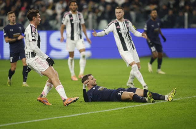 Vlad Dragomir of Pafos FC during the Uefa Champions League,2025 26 season, football match between Juventus FC and Pafos FC, on 10 December 2025 at Allianz Stadium, Turin, Italy. Photo Nderim KACELI  Copyright: xNderimxKaceli IPAxSportx xipa-agency.netx xx IPA_69004399 IPA_Agency_IPA69004399