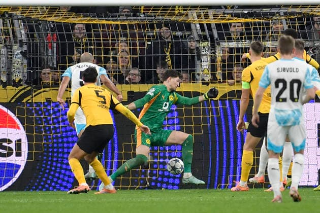 Haitam Aleesami (Bodø Glimt 5) erzielt das Tor zum 1:1 10.12.2025 Fussball, Champions League, Borussia Dortmund vs FK Bodö Glimt, Signal Iduna Park, Dortmund,