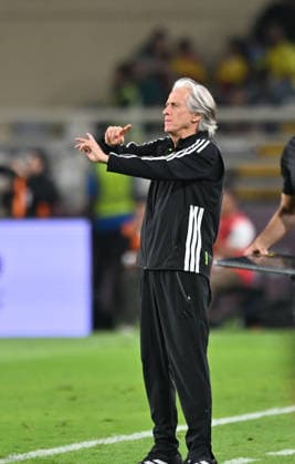 Al Nassr v Al Wahda - Friendly Match ABU DHABI, UNITED ARAB EMIRATES - DECEMBER 10: Head Coach Jorge Jesus of Al Nassr reacts during the friendly football match between Al Nassr and Al Wahda at Al Nahyan Stadium in Abu Dhabi, United Arab Emirates on December 10, 2025. Waleed Zein Anadolu Abu Dhabi United Arab Emirates. Editorial use only. Please get in touch for any other usage.  Copyright: x2025xAnadoluxWaleedxZeinx