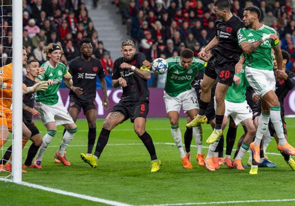 Leverkusen, BayArena, 10.12.25, GER, Herren, UEFA Champions League, Season 2025-2026, Bayer 04 Leverkusen - Newcastle United. Image: Header from Malick THIAW (Newcastle United, 12) UEFA regulations prohibit any use of photographs as image sequences and or quasi-video. Copyright: HMBxMedia xMarcoxBader
