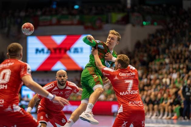 Deutschland: HBL DAIKIN Handball Bundesliga 2025 26, 16. Spieltag - SC Magdeburg vs MT Melsungen - GETEC Arena (Magdeburg): Gisli Kristjansson (SC Magdeburg, 10) *** Germany HBL DAIKIN Handball Bundesliga 2025 26, 16 Matchday SC Magdeburg vs MT Melsungen GETEC Arena Magdeburg Gisli Kristjansson SC Magdeburg, 10 Copyright: xTomxLauruschkatx