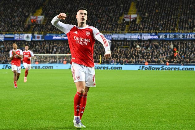 251210 Club Brugge vs Arsenal Gabriel Martinelli (11) of Arsenal celebrates after scoring the 0-3 goal during the Uefa Champions League 6th matchday in the League phase game in season 2025 - 2026 between Club Brugge KV and Arsenal FC on December 10 , 2025 in Brugge, Belgium. (Photo by David Catry Isosport) Brugge Belgium  Copyright: xDavidxCatryx 20251210DSC_3556