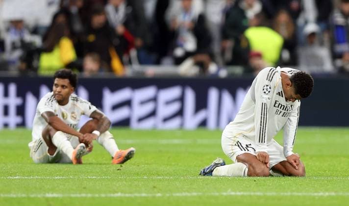 Rodrygo and Jude Bellingham of Real Madrid show a look of dejection at full time Real Madrid v Manchester City, UEFA Champions League, Group Stage, Football, Bernabeu, Madrid, Spain - 10 Dec 2025Madrid Bernabeu Spain EDITORIAL USE ONLY No use with unauthorised audio, video, data, fixture lists, club league logos or live services. Online in-match use limited to 120 images, no video emulation. No use in betting, games or single club league player publications. Copyright: xKieranxMcManus Shutterstockx 16009961bc