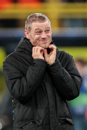 10.12.2025, Fussball, Saison 2025 2026, UEFA Champions League, Spieltag 6, Borussia Dortmund - FK Bodo Glimt, Julian Ryerson (Borussia Dortmund) kratzt sich das Kinn, Dortmund Signal Iduna Park NRW Deutschland xRHR-FOTO DEx Copyright: DennisxEwert RHR-FOTOx RHR-FOTO DE