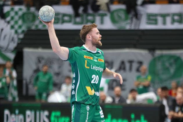Handball DAIKIN HBL, SC DHfK Leipzig - HSV Hamburg; 10.12.2025 William Bogojevic (20, SC DHfK Leipzig). Handball, DAIKIN HBL, 1. Bundesliga, Saison 2025 2026, 16. Spieltag: SC DHfK Leipzig vs. Handball Verein Hamburg am 10.12.2025 in der Quarterback Immobilien Arena Leipzig. Copyright: xBEAUTIFULxSPORTS JanxKaeferx