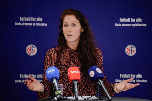 Press meeting with NFF Oslo 20251211. President of the Norwegian Football Association, Lise Klaveness attends press conference, PK, Pressekonferenz at Ullevaal Stadium to summarize the 2025 season and prospects for the 2026 World Cup. Photo: Stian Lysberg Solum NTB Oslo Norway EDITORIAL USE ONLY. RESTRICTED USE FOR BETTING COMPANIES Ref:_SPO2X4SK0CVQuo.jpg *** Press meeting with NFF Oslo 20251211 President of the Norwegian Football Association, Lise Klaveness attends press conference at Ullevaal Stadium to summarize the 2025 season and prospects for the 2026 World Cup Photo Stian Lysberg Solum NTB Oslo Norway EDITORIAL USE ONLY RESTRICTED USE FOR BETTING COMPANIES  Copyright: xStianxLysbergxSolumx xNTBx