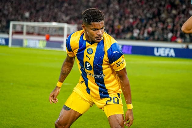 Fussball UEFA Europa League 2025 26, 6. Spieltag - VfB Stuttgart vs Maccabi Tel Aviv FC - Arena Stuttgart (Deutschland): HÃ lio Varela Helio Varela (Maccabi Tel Aviv, 29) Copyright: xJOERANxSTEINSIEKx